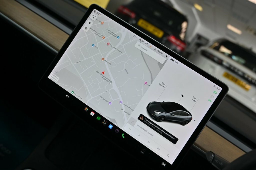 Tesla Model 3 Saloon Grey #4