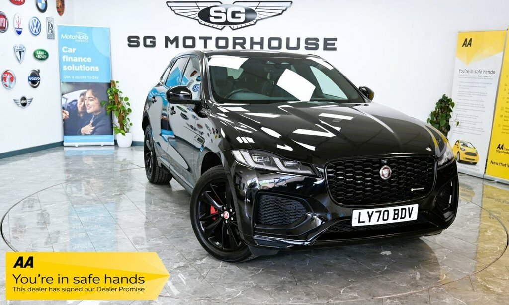 Jaguar F-Pace 2L R-dynamic Se Black