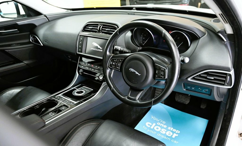 Jaguar XE 2.0L Gtdi R-sport 197 Bhp Grey #10