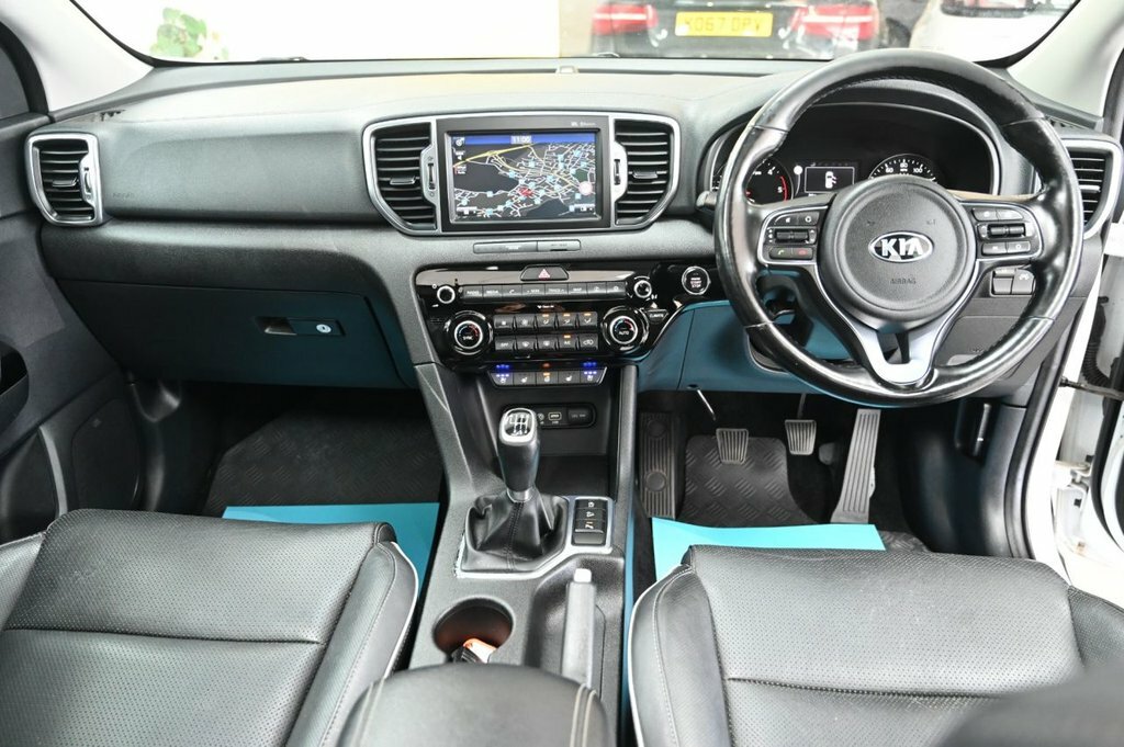 Kia Sportage 1.7L 4 BV66ZST White #3