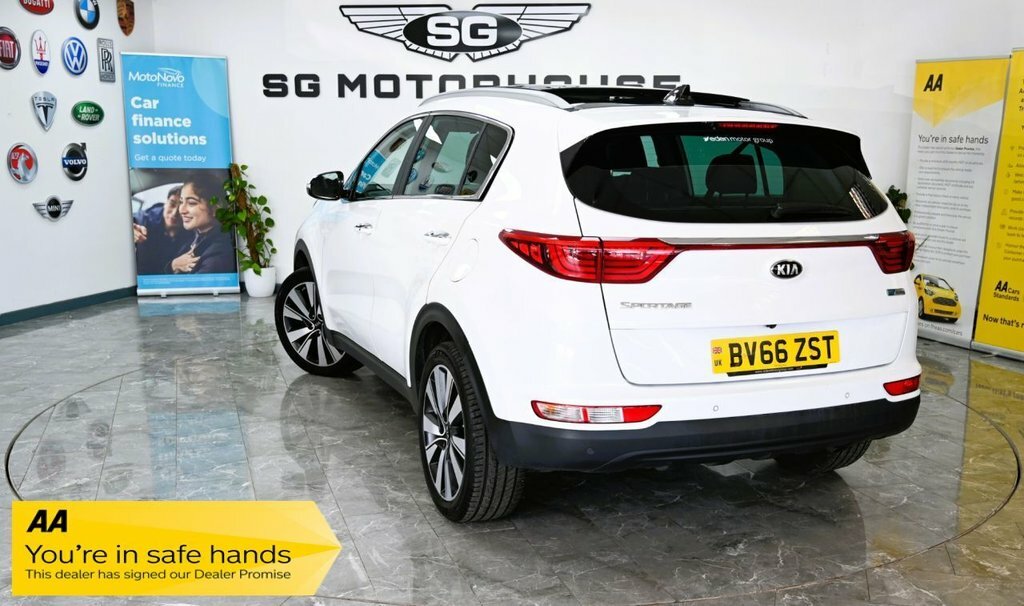Kia Sportage 1.7L 4 BV66ZST White #2
