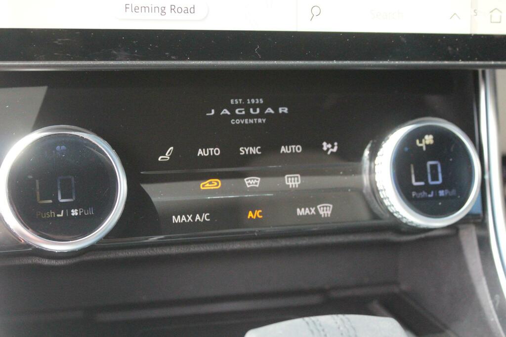 Jaguar XF 2.0 D200 Mhev R-dynamic Se Euro 6 Ss Blue #17