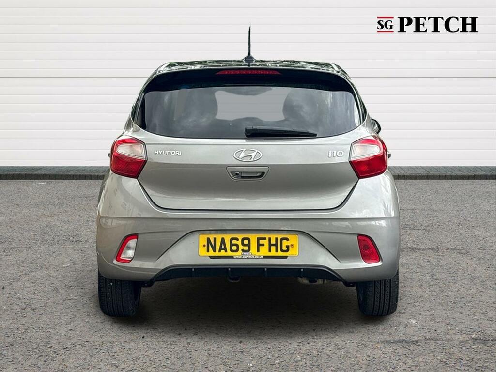 Hyundai I10 1.2 Se Connect Euro 6 Ss White #4