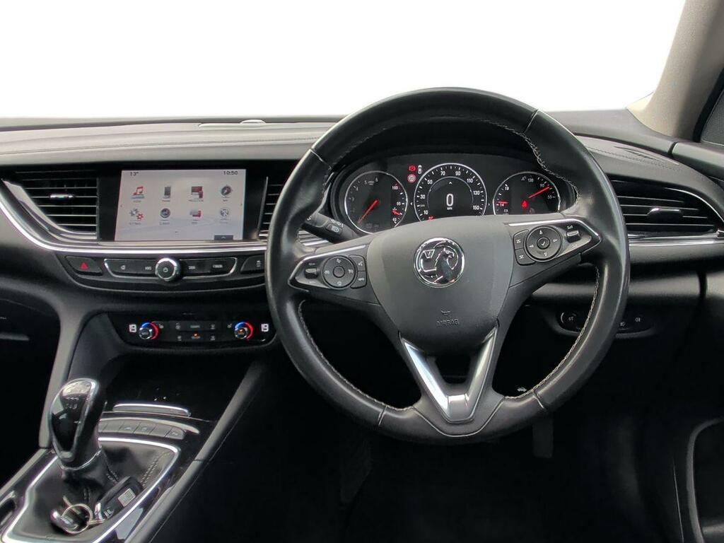 Vauxhall Insignia Vauxhall Insignia Sri Vx-line Nav 1.5T Sri Vx-line White #10
