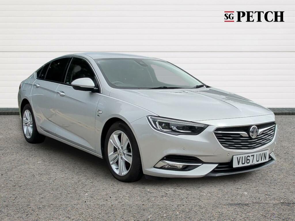 Vauxhall Insignia Vauxhall Insignia Sri Vx-line Nav 1.5T Sri Vx-line White #1