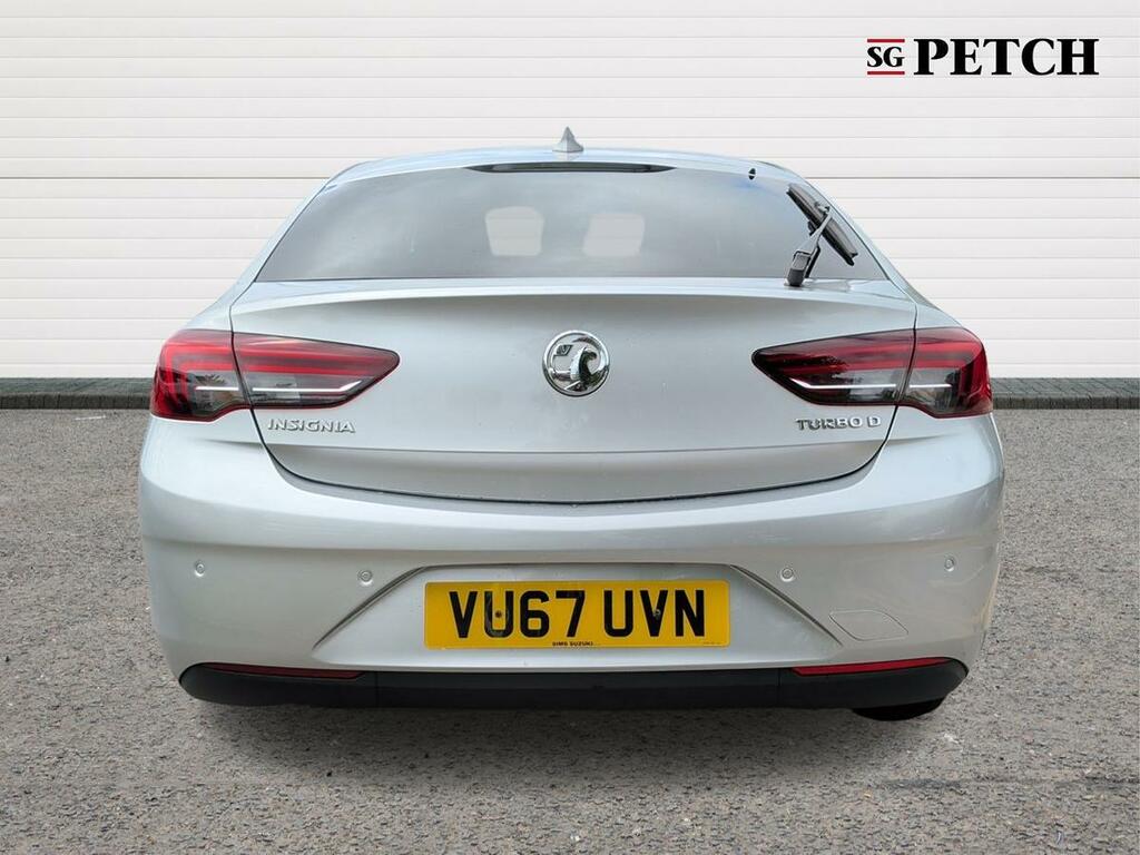 Vauxhall Insignia Vauxhall Insignia Sri Vx-line Nav 1.5T Sri Vx-line White #4