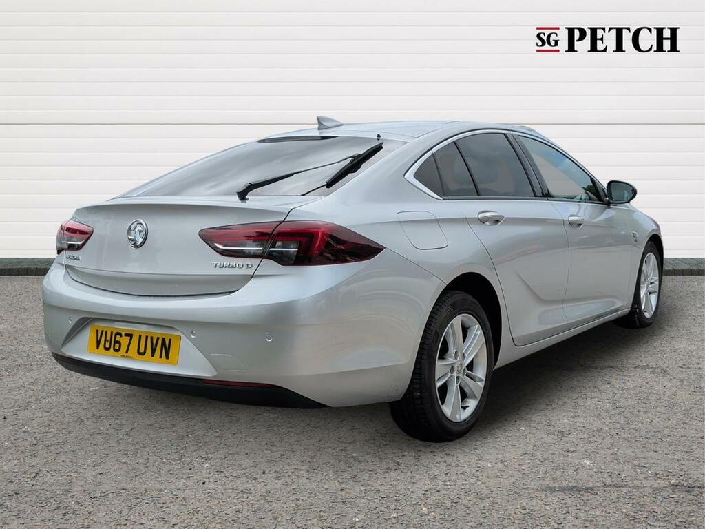 Vauxhall Insignia Vauxhall Insignia Sri Vx-line Nav 1.5T Sri Vx-line White #3