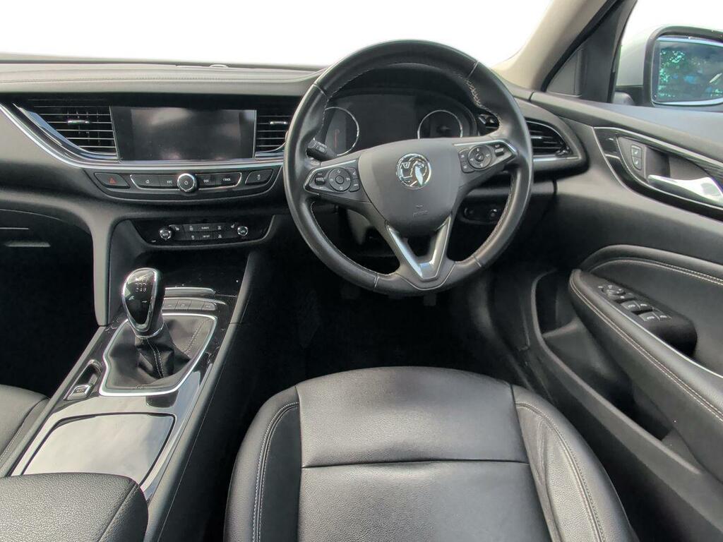 Vauxhall Insignia Vauxhall Insignia Sri Vx-line Nav 1.5T Sri Vx-line White #12