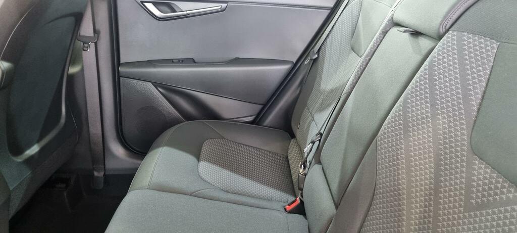 Kia Niro Niro 1.6 Gdi 136 Hybrid Aspire Dct Estate Grey #6