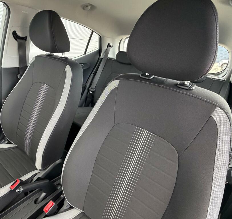 Hyundai I10 1.0 63 Advance Nav Grey #31