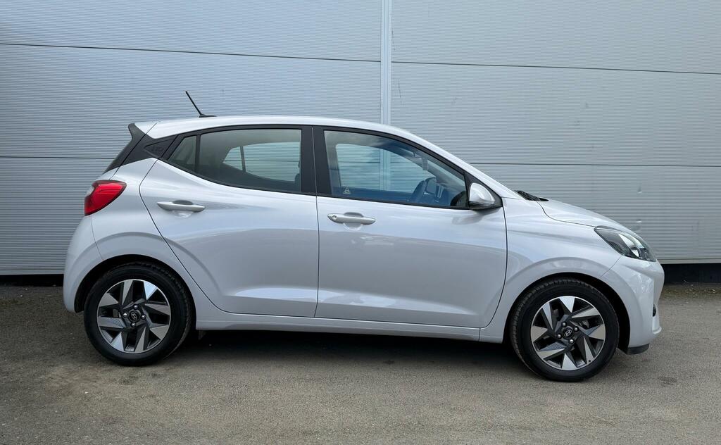 Hyundai I10 1.0 63 Advance Nav Grey #8
