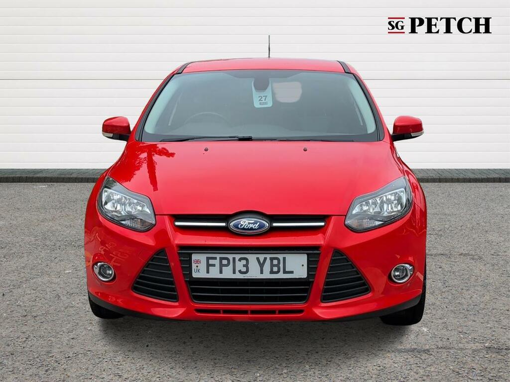 Ford Focus Hatchback 1.6 Tdci Zetec Euro 5 Ss 201313 White #8