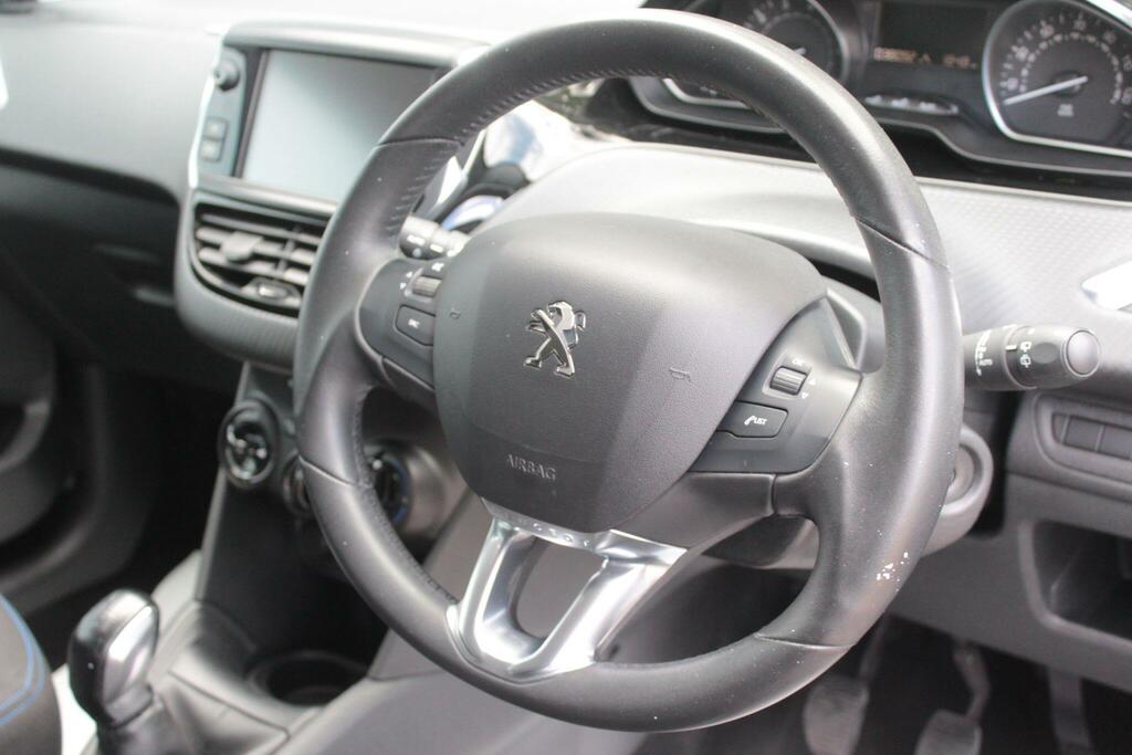Peugeot 208 1.2 Puretech Gpf Gt Line Eat Euro 6 Ss Black #18