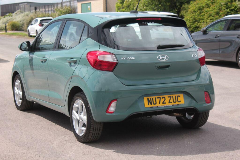 Hyundai I10 1.0 Mpi Se Connect 2022 White #5