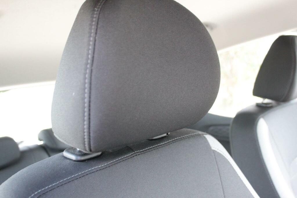 Hyundai I10 1.0 Mpi Se Connect White #12