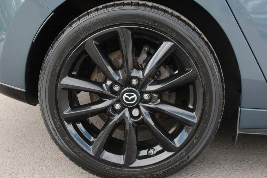 Mazda 3 Se-l White #10
