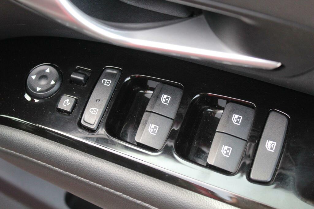 Hyundai Tucson   #27