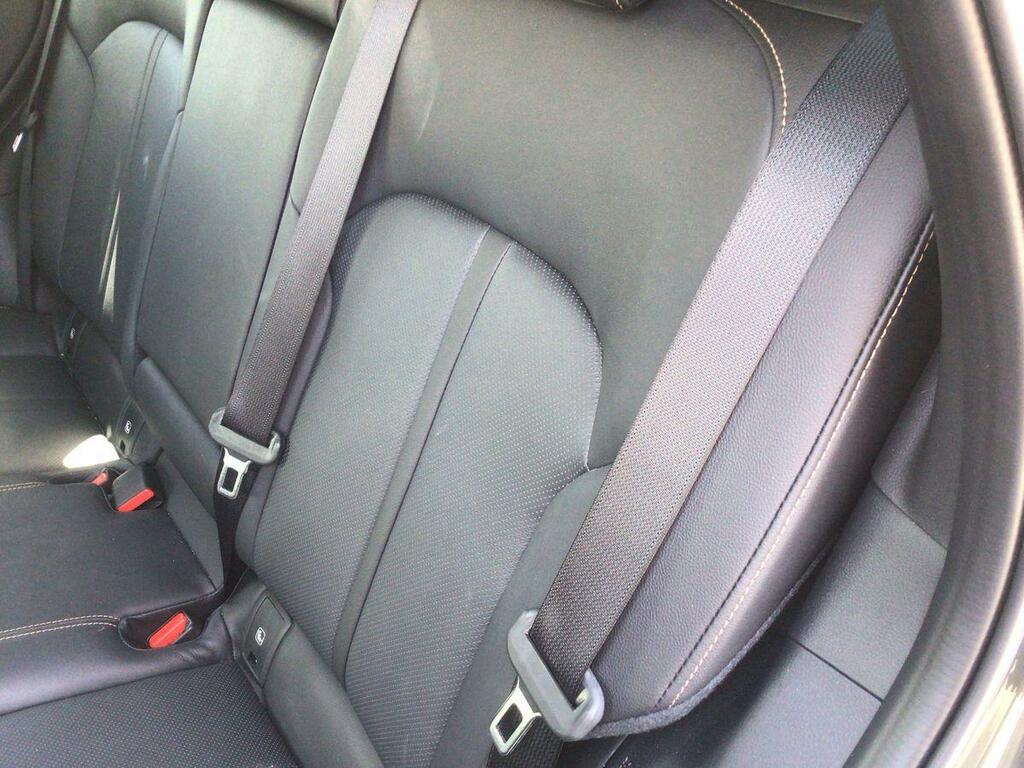 Mazda CX-60 2.5 Phev Homura Red #17