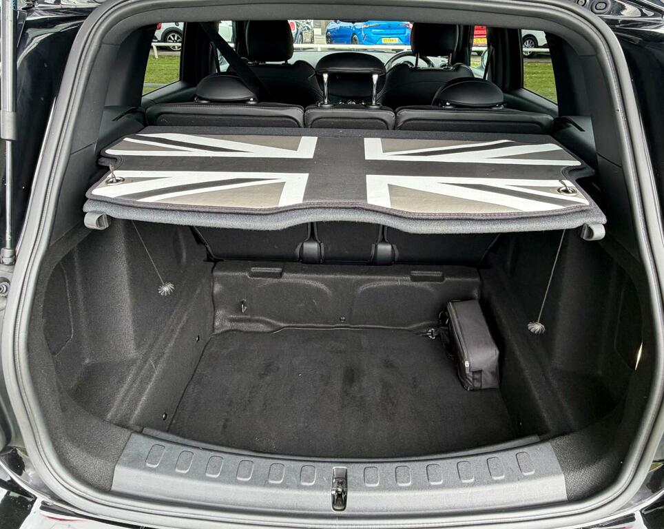 Mini Clubman Cooper S Silver #25