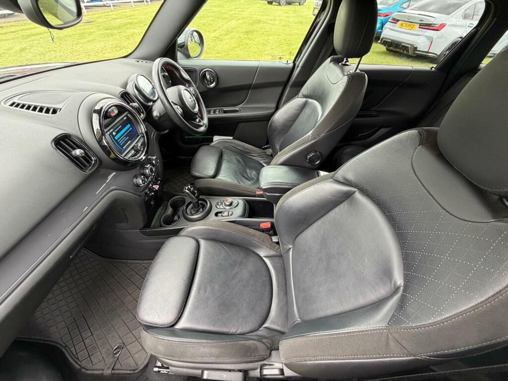 Mini Clubman Cooper S Silver #31