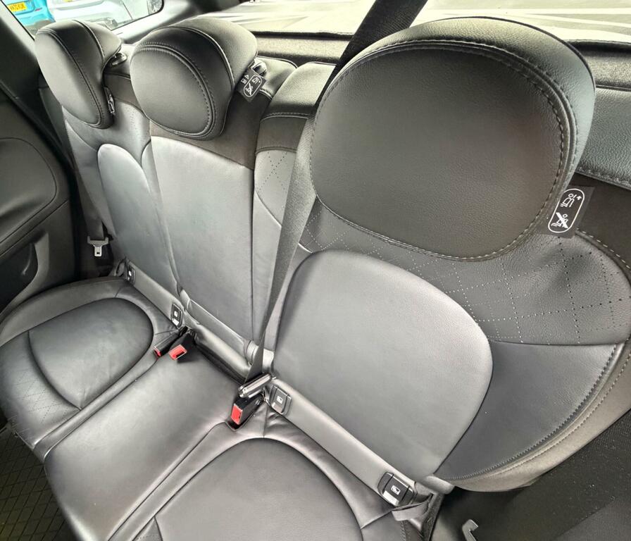 Mini Clubman Cooper S Silver #17