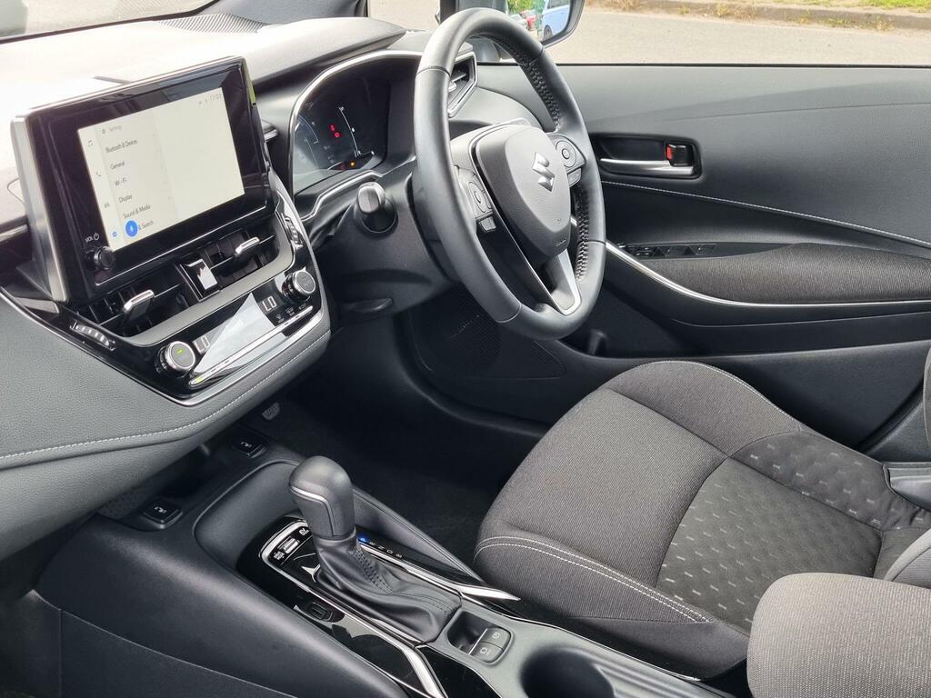 Suzuki Swace Motion White #9