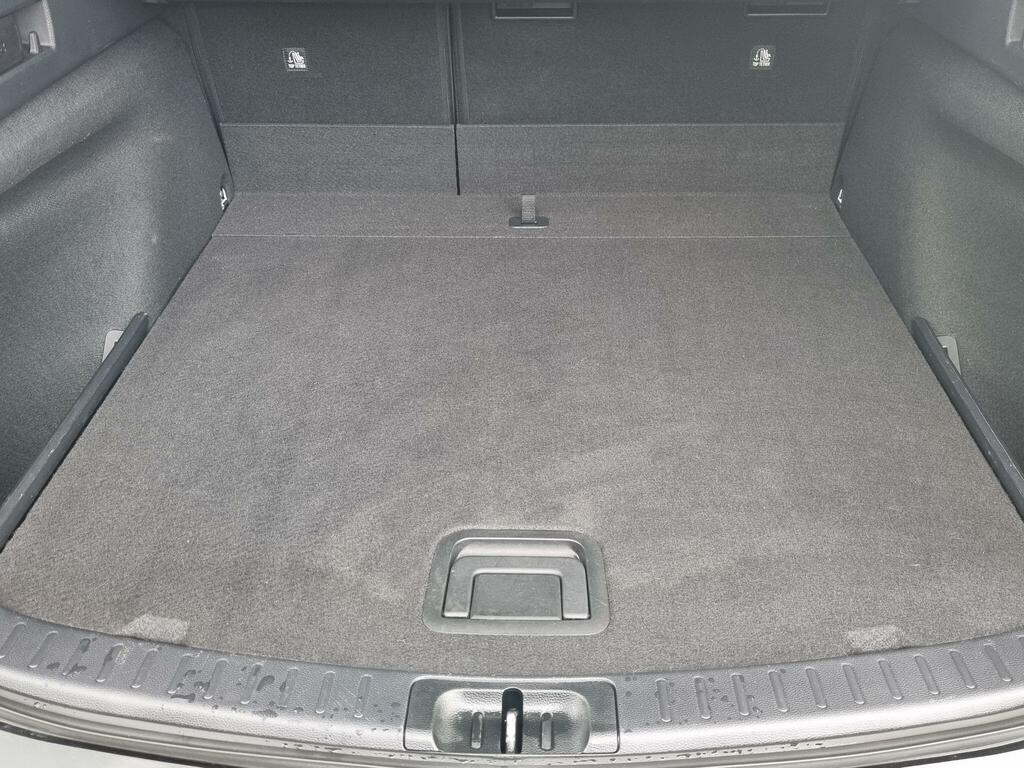 Suzuki Swace Motion White #13