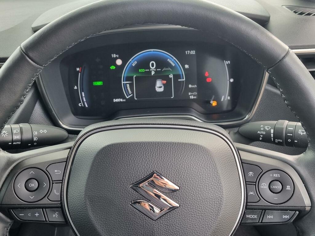 Suzuki Swace Motion White #19