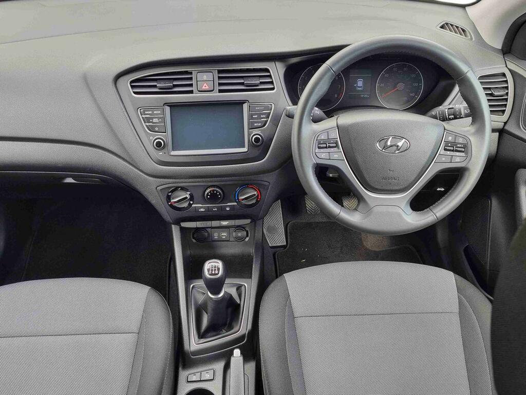Hyundai I20  Silver #11