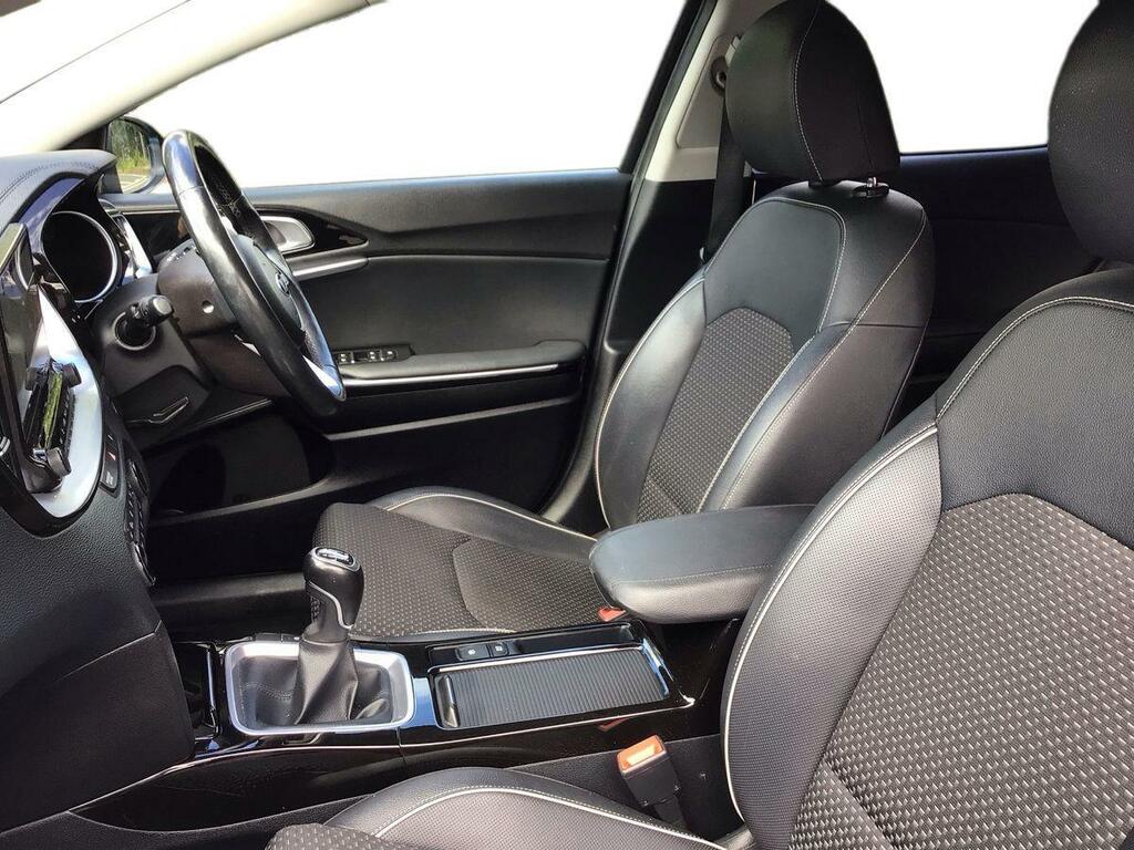 Kia Xceed Xceed 1.4 T-gdi First Edition Suv Dct E Yellow #16