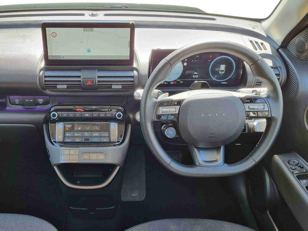 Hyundai Inster Hatchback Black #12