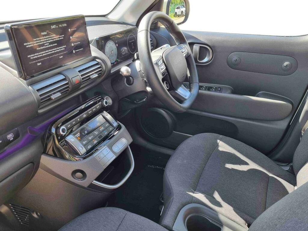 Hyundai Inster Hatchback Black #15