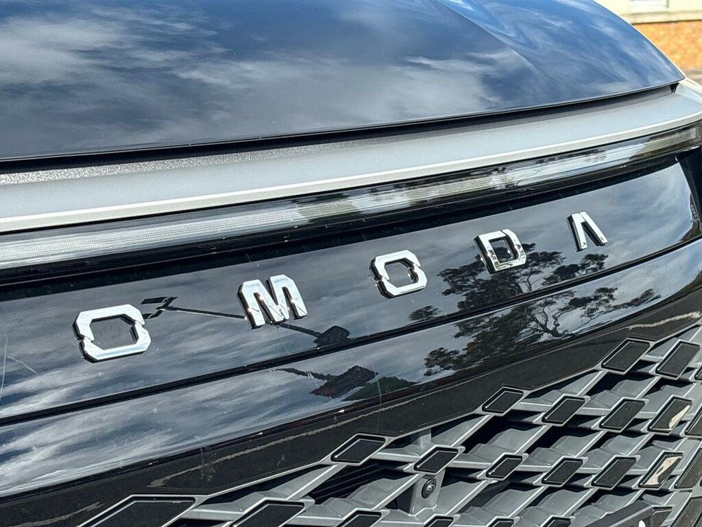 Omoda 9 Noble Black #23