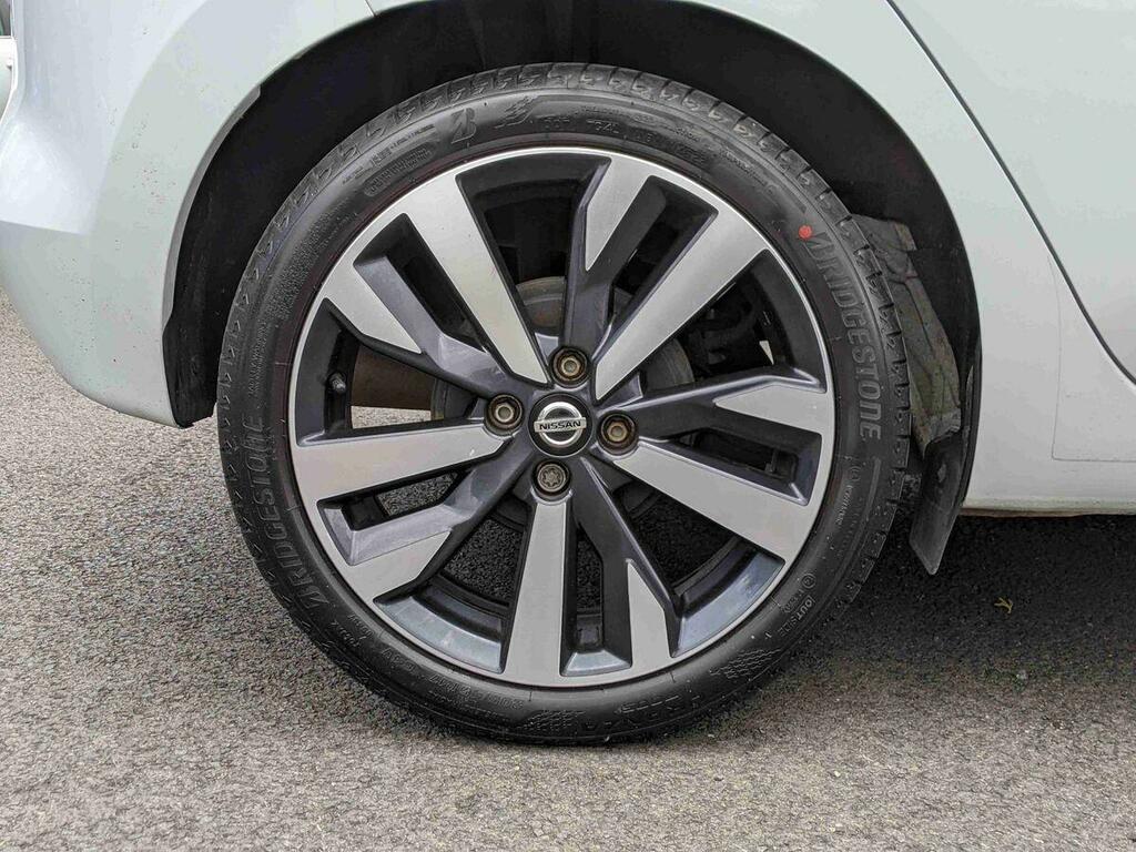 Nissan Micra Acenta White #9