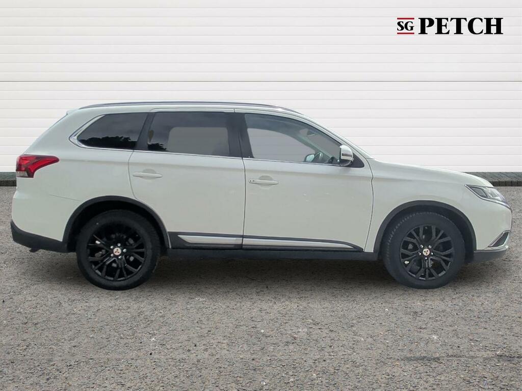Mitsubishi Outlander Phev 4H 5-Door White #2
