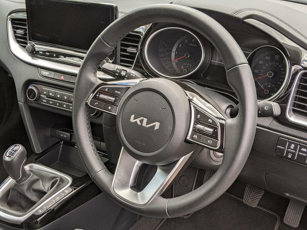 Kia Xceed 1.6T Gdi Isg 177 Gt-line S Dct #10