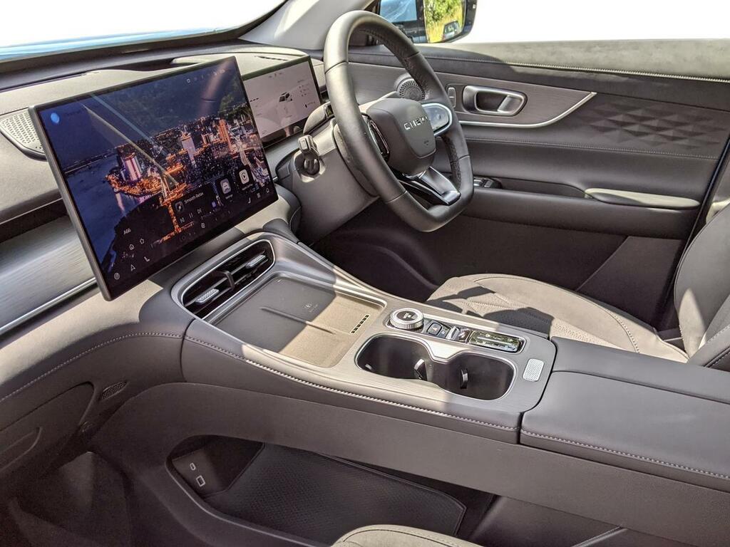 Chery Tiggo 8 Super Hybrid Summit Black #15