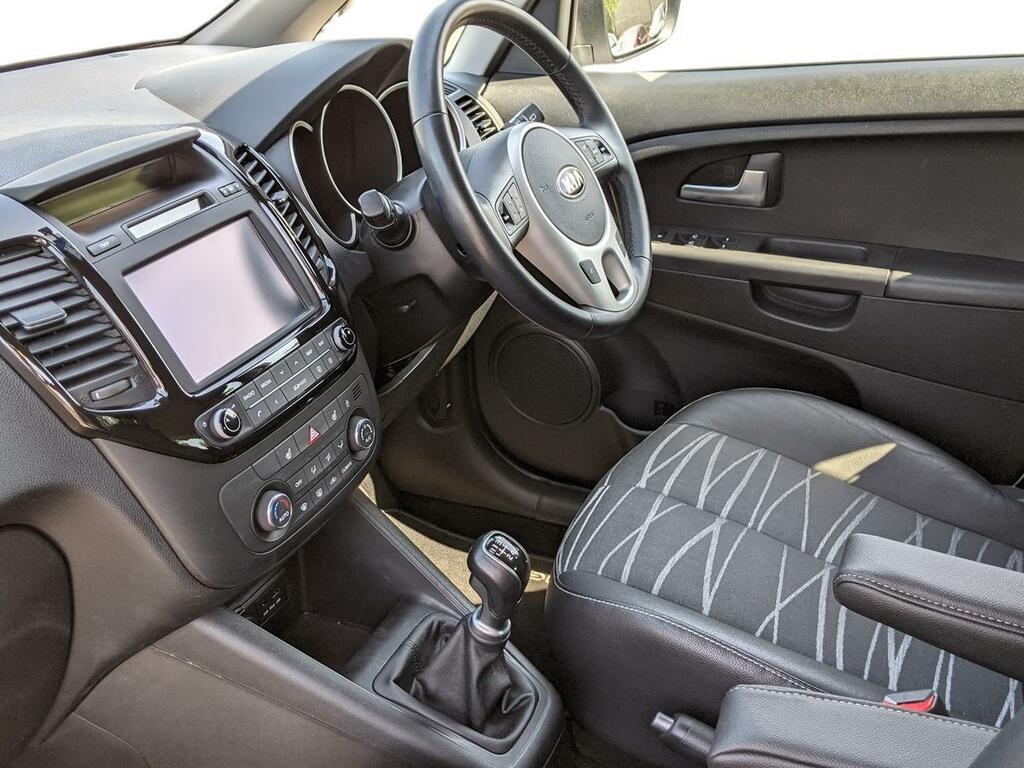 Kia Venga Mpv 1.6 3 Euro 6 Ss Silver #15