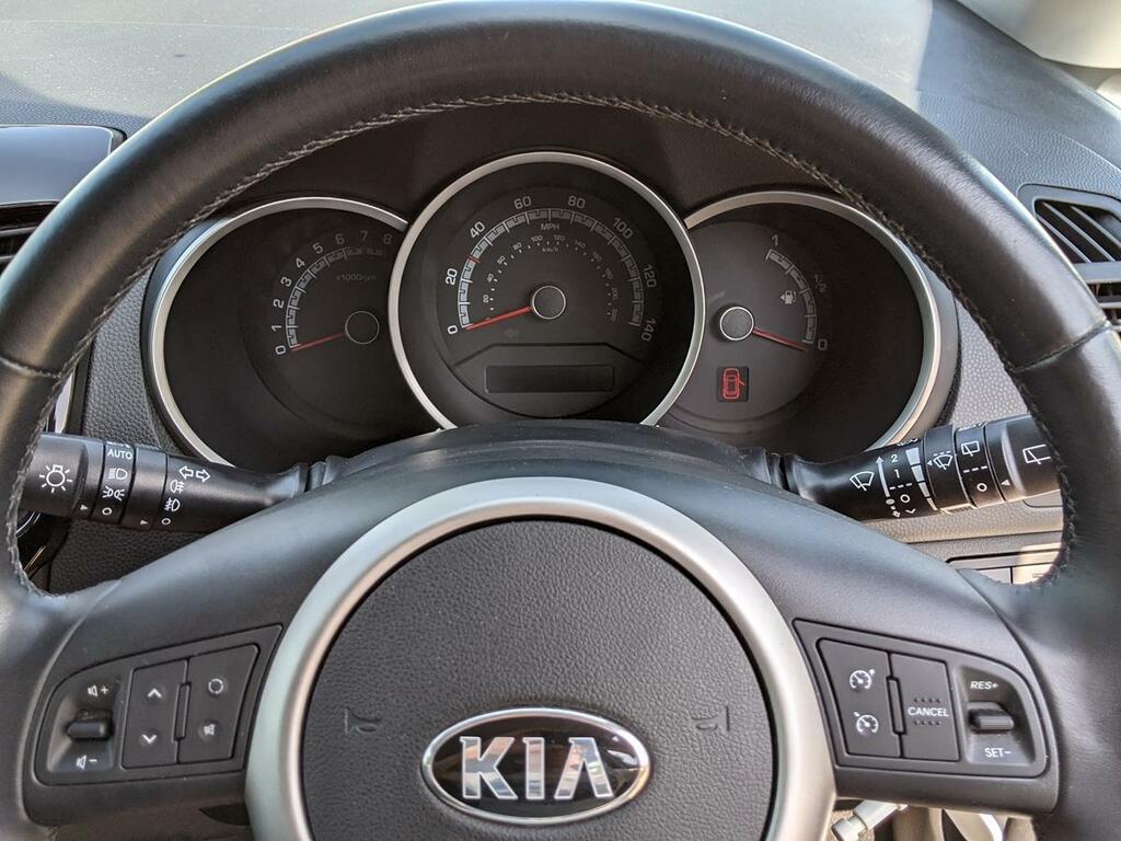 Kia Venga Mpv 1.6 3 Euro 6 Ss Silver #13