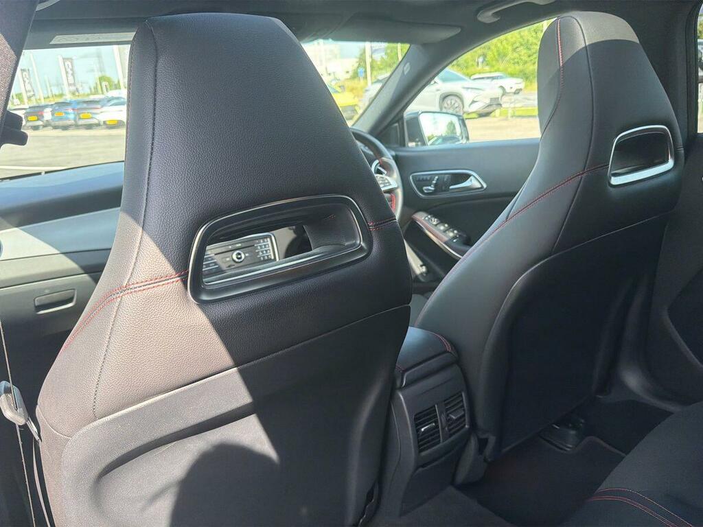 Mercedes-Benz CLA Class Cla 180 Amg Line Tip Grey #26
