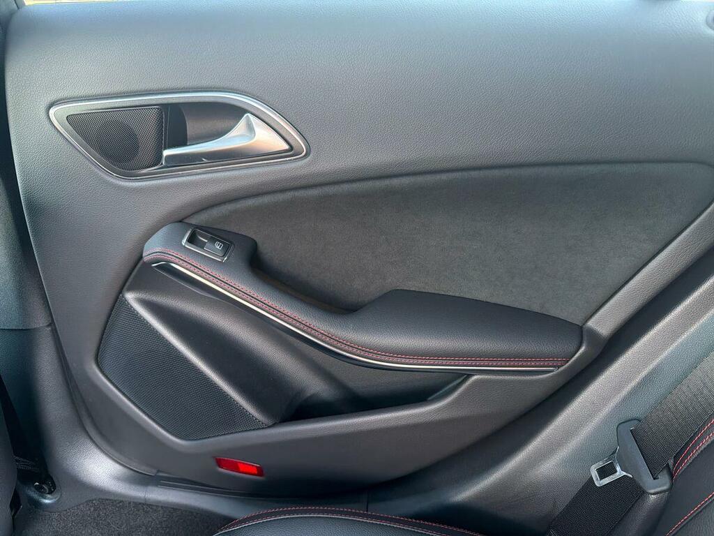 Mercedes-Benz CLA Class Cla 180 Amg Line Tip Grey #28