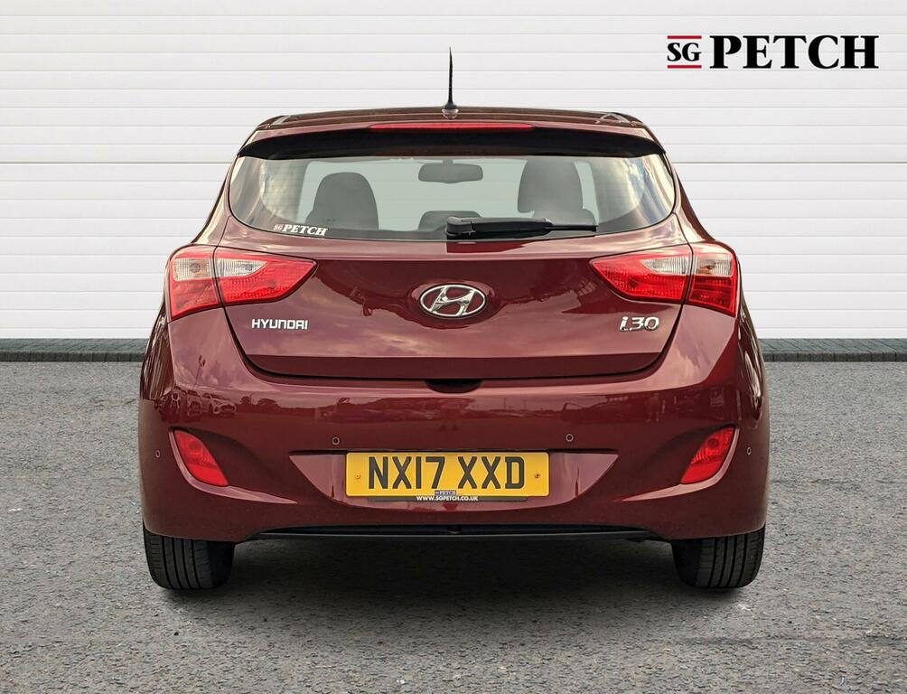 Hyundai I30 1.6 Crdi Se Black #6