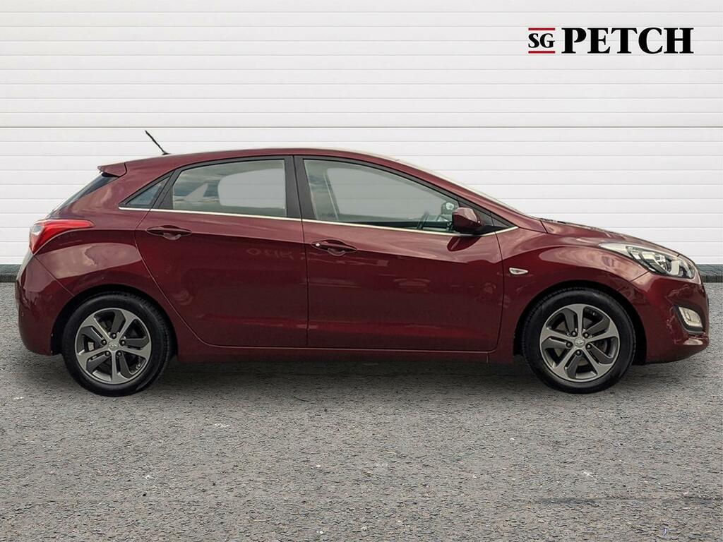 Hyundai I30 1.6 Crdi Se Black #7
