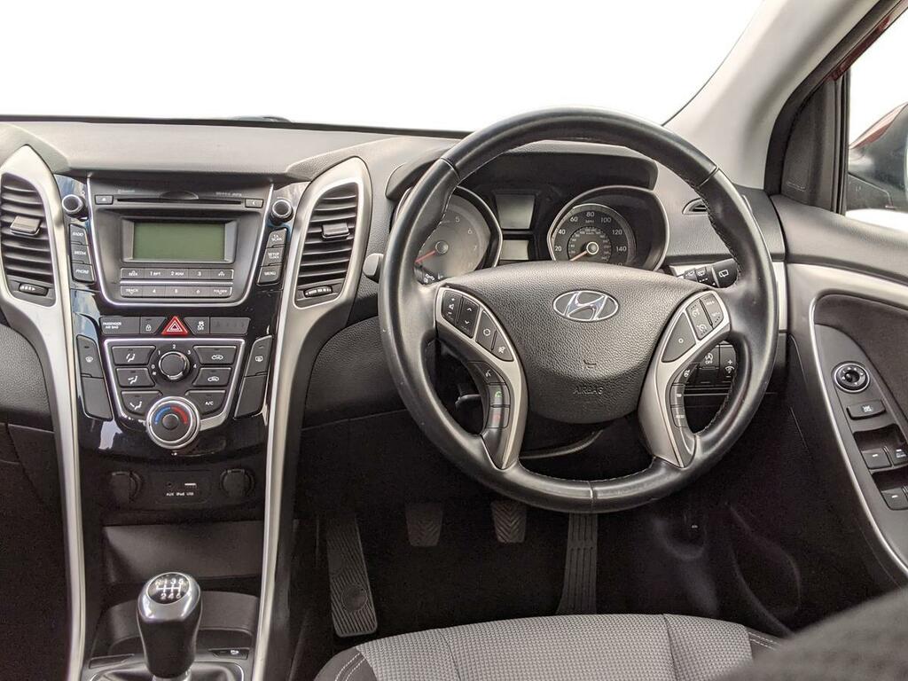 Hyundai I30 1.6 Crdi Se Black #10