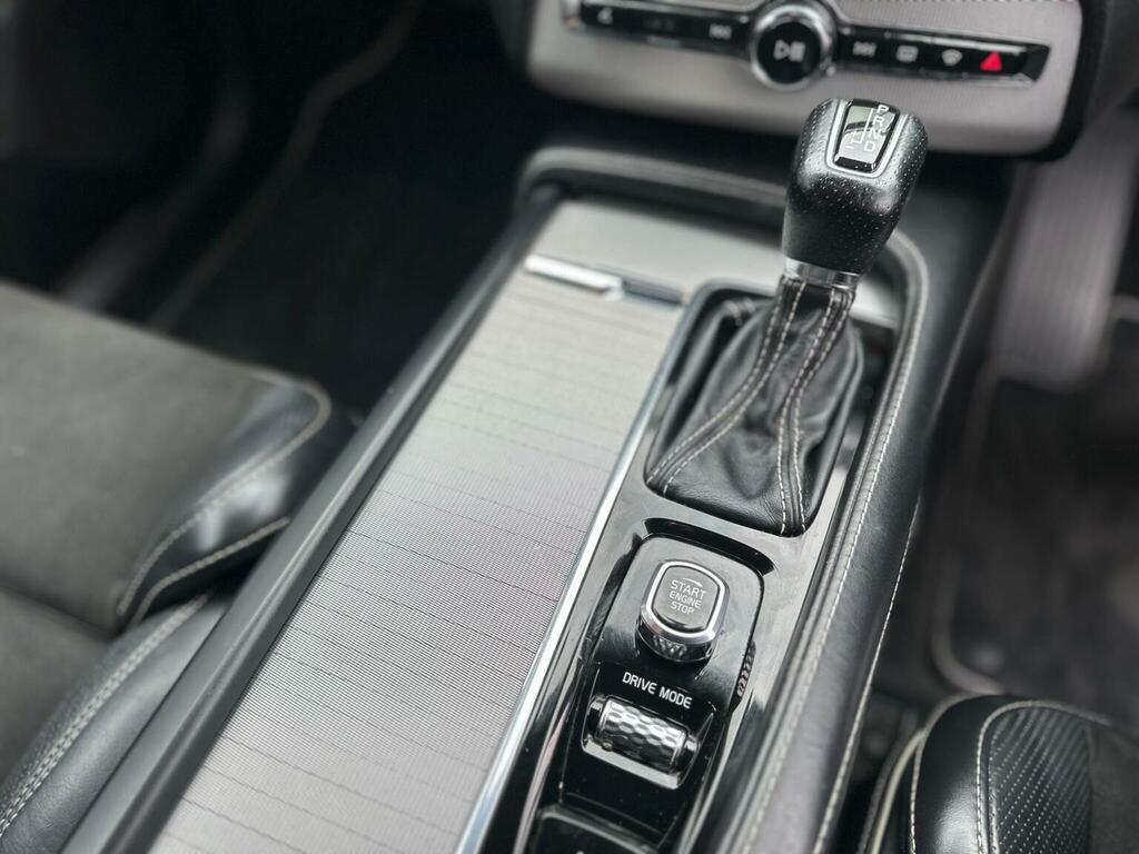 Volvo XC90 D5 Powerpulse R-design Awd Black #9