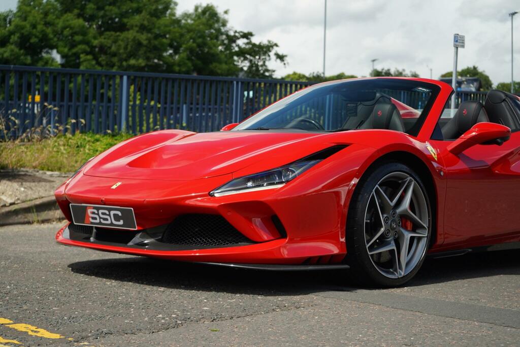 Ferrari F8 Spider 3.9L Spider Red #31