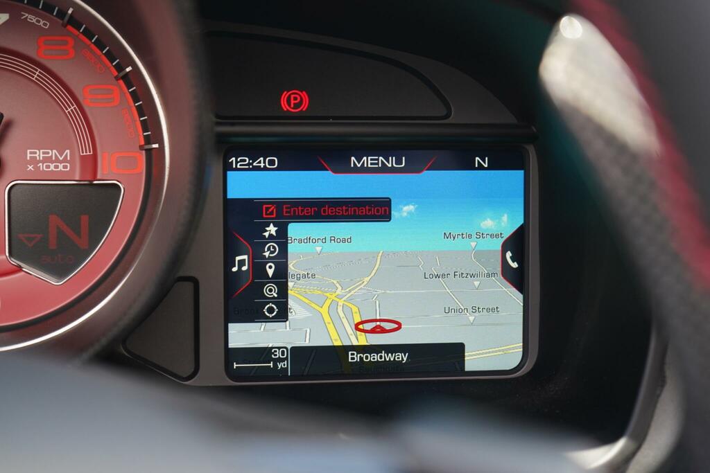 Ferrari F8 Spider 3.9L Spider Red #25
