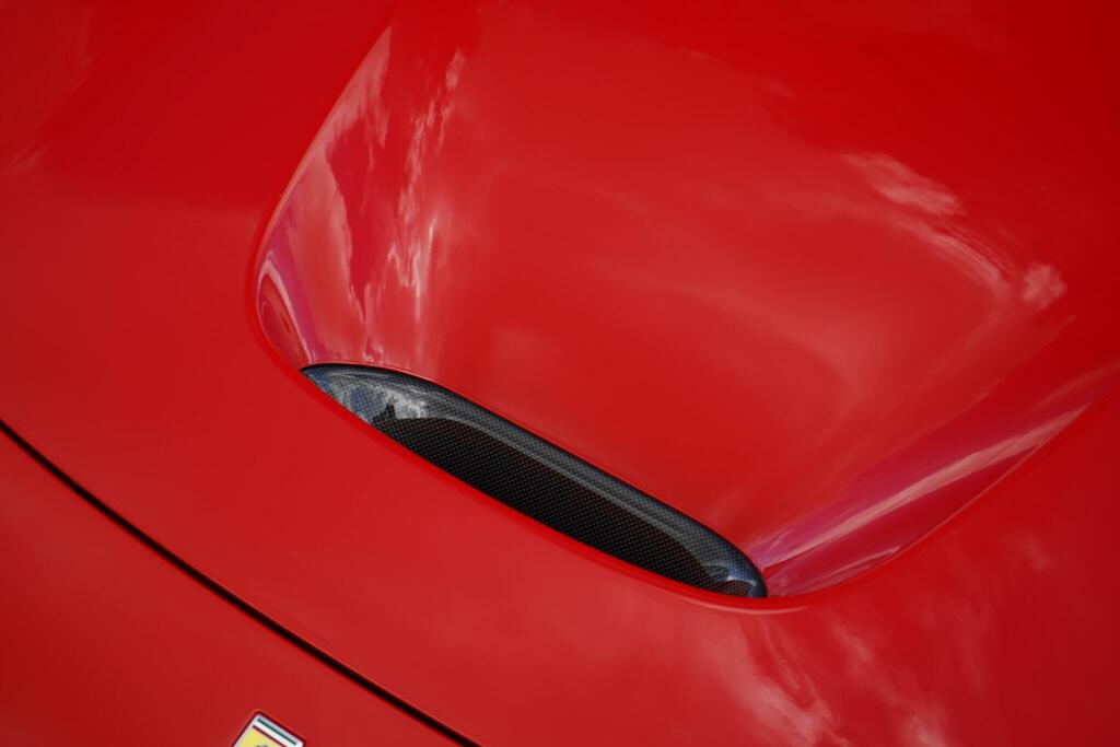Ferrari F8 Spider 3.9L Spider Red #30