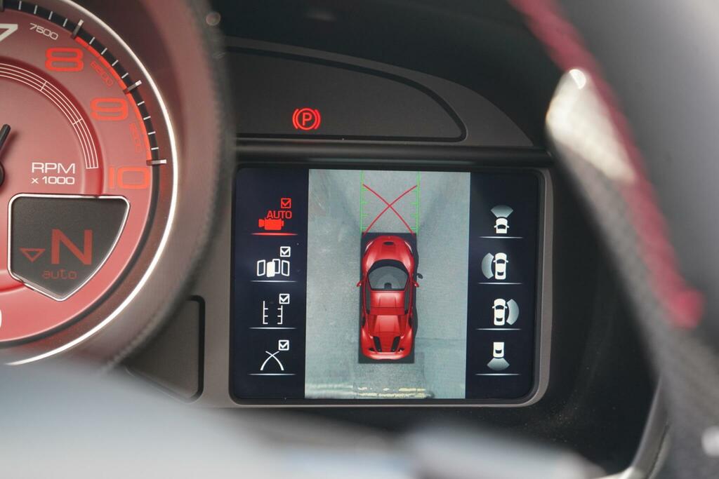 Ferrari F8 Spider 3.9L Spider Red #22