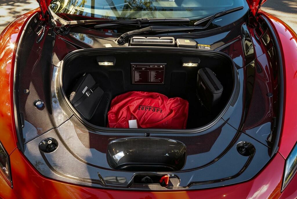 Ferrari F8 Spider 3.9T V8 F1 Dct Euro 6 Ss Red #3